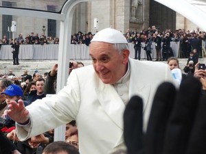 pope-francis-707395_640 small